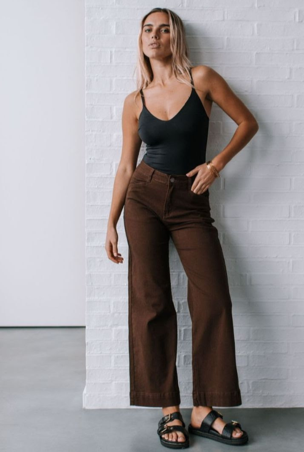 Oakley Jeans - Chocolate