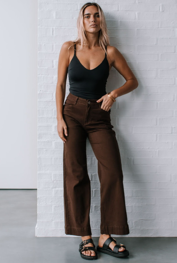 Oakley Jeans - Chocolate