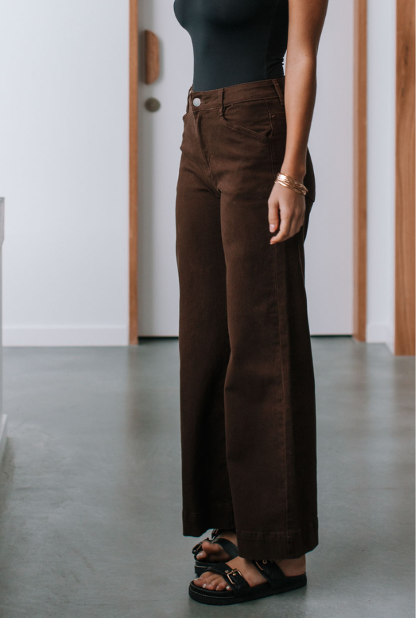 Oakley Jeans - Chocolate