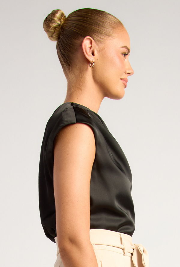 Sara Top - Black