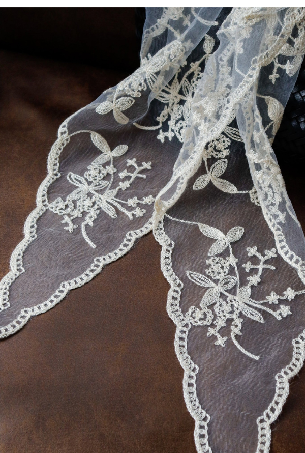 Seraphine Lace Head Scarf - Ivory