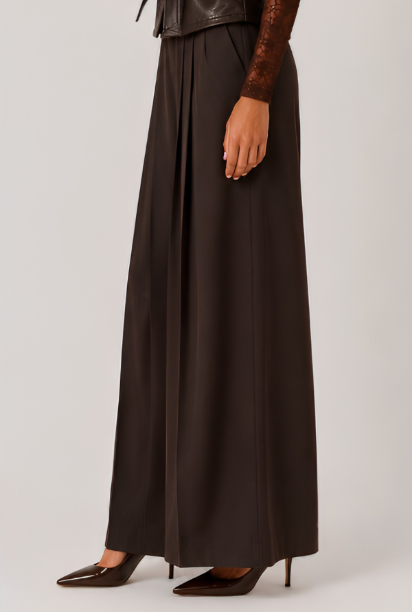 Bella Pleat Pant - Chocolate