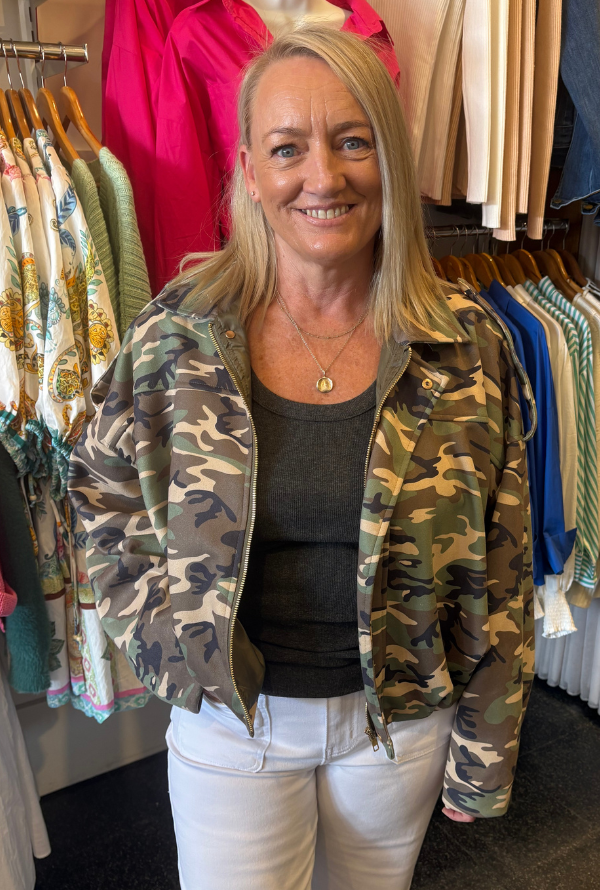 Molly Faux Suede Jacket - Camo