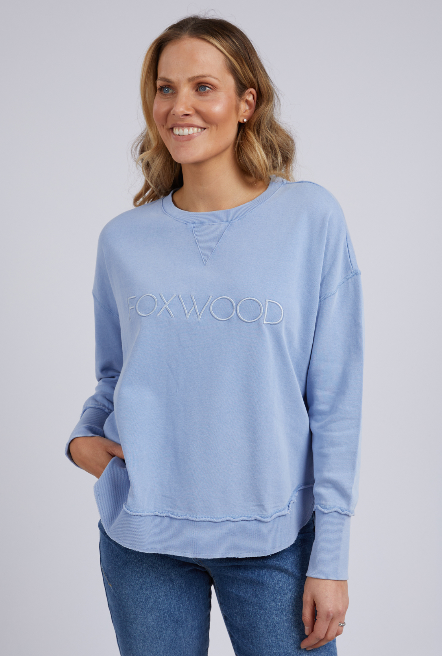 Foxwood Washed Simplified Crew - Light Blue