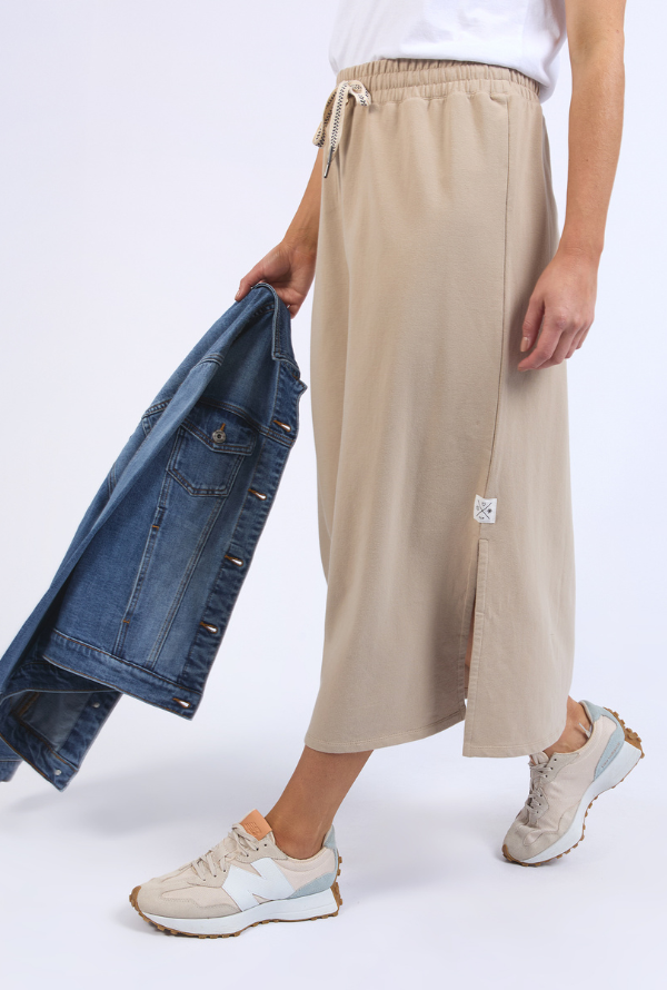 Elm Travel Skirt - Latte