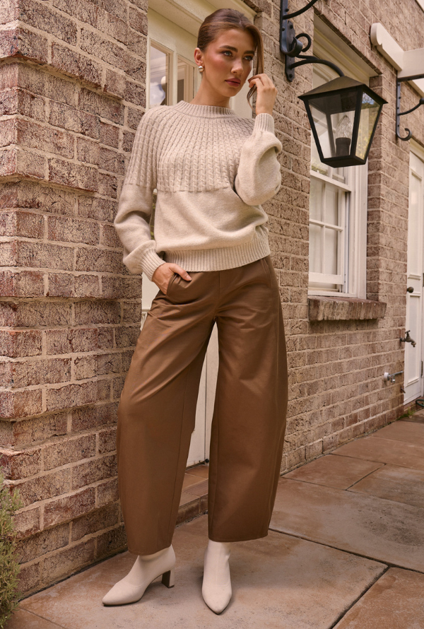 Gabrielle Knit - Latte
