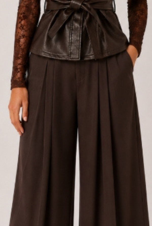 Bella Pleat Pant - Chocolate
