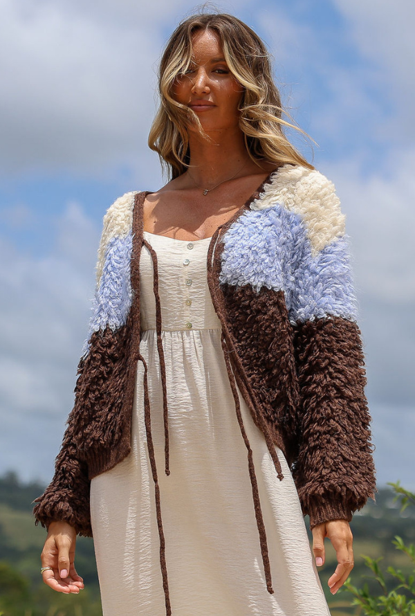 Aria Cardigan - Powder Blue/ Chocolate